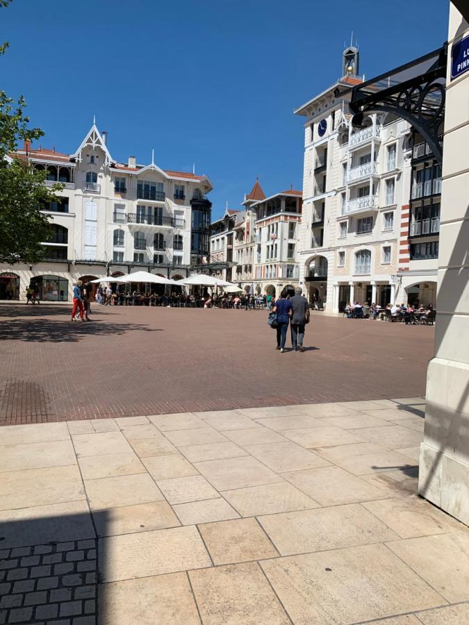 Le Central Plage - Commerce - Marche A 2 Pas Apartman Arcachon Kültér fotó